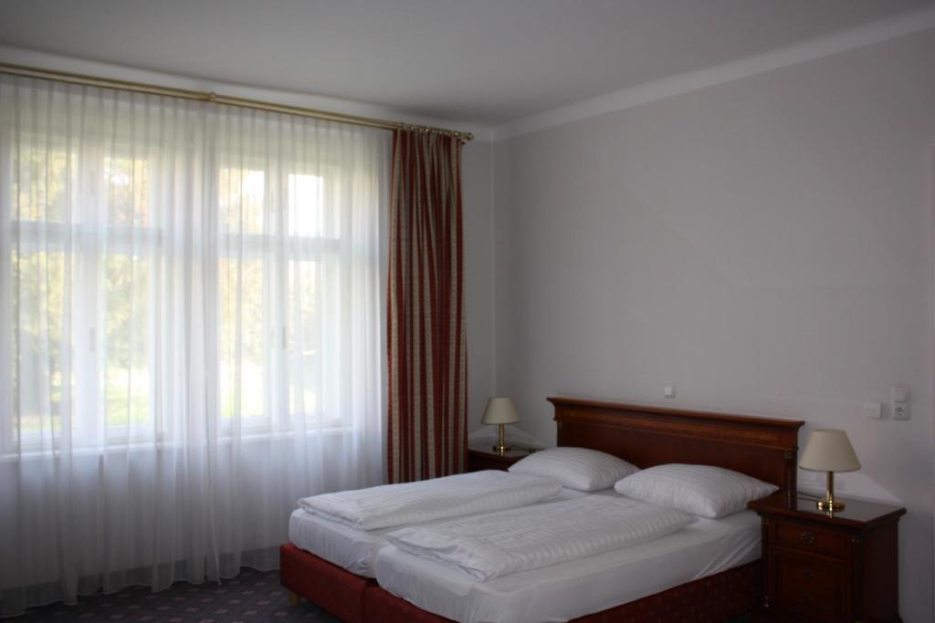 Parkhotel Styria Steyr Phòng bức ảnh